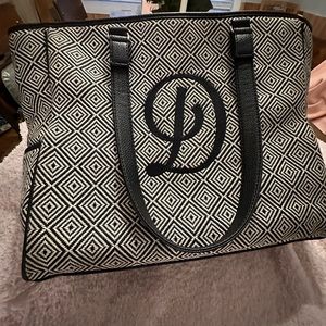 Thirty One monogram “D” tote